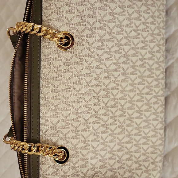 Michael Kors satchel NWT - Picture 3 of 6